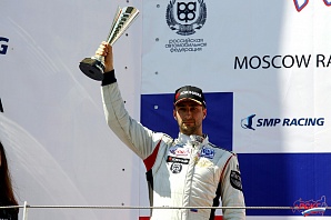 Эшелон партнер машины Михаила Грачева, победителя 2 этапа Российской серии кольцевых гонок